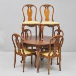 1481 8451 DINING ROOM SET